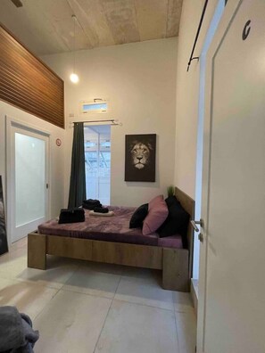 2 quartos, ferros/tábuas de passar roupa, Wi-Fi de cortesia