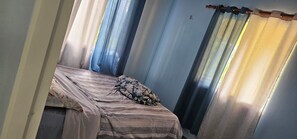 5 Schlafzimmer, kostenloses WLAN, Bettwäsche