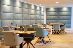 Petit déjeuner buffet compris tous les jours