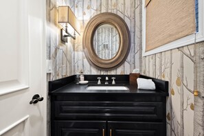 Doccia, vasca idromassaggio