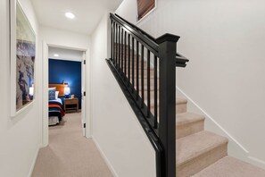 Interior - Alpine Meadows Victorian Getaway: 3 bed/4 bath (Telluride)