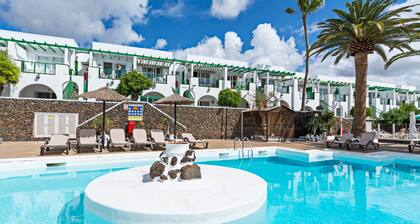 Guasimeta Duplex - Pool & Balcony