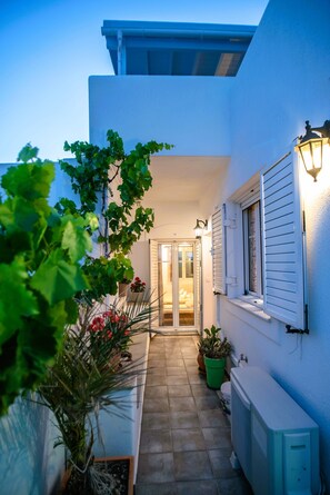 Appartement, 2 chambres, balcon | EntrĂ©e de lâhĂ©bergement