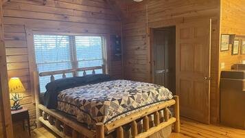 3 chambres, fer et planche Ă repasser, Wi-Fi, draps fournis