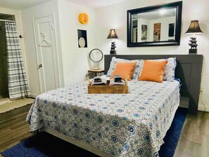 1 dormitorio, tabla de planchar con plancha, wifi gratis y ropa de cama