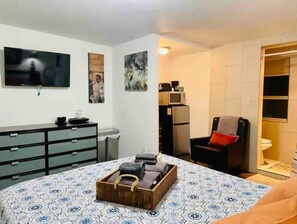 1 Schlafzimmer, Bügeleisen/Bügelbrett, kostenloses WLAN, Bettwäsche