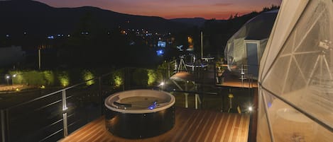 Cabana design, 1 quarto, sacada, vista para a montanha | Terraço/pátio