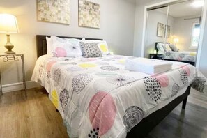 2 Schlafzimmer, Schreibtisch, WLAN, Bettwäsche