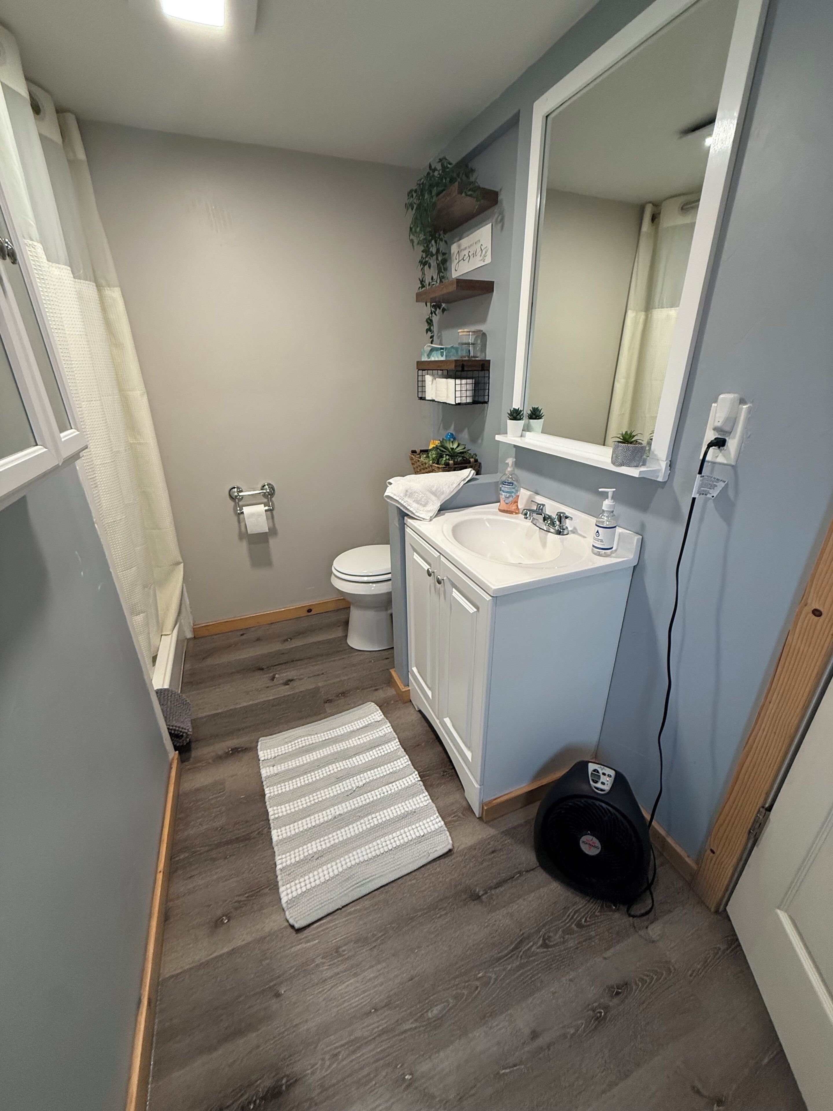 Towels, soap, toilet paper