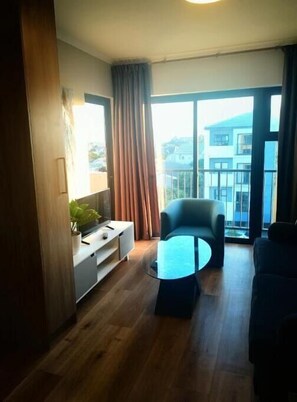 Living area - Ocean Palace Cape Town D (Table View)