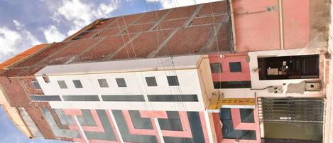 Down duvets, desk, laptop workspace, free WiFi