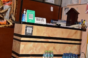 Reception - Hostal Sin Fronteras  (Uyuni)