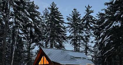 Sunday River 5 Min! Family / Group / Couples Retreat!