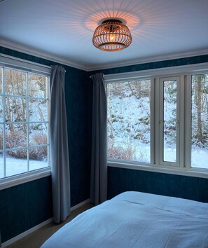 舒適小屋 | 2 間臥室、羽絨被、免費無線上網