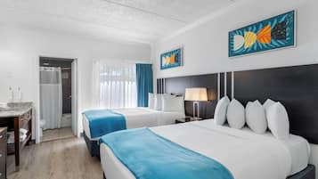 Deluxe Double Suite | Laptop workspace, iron/ironing board, free WiFi, bed sheets