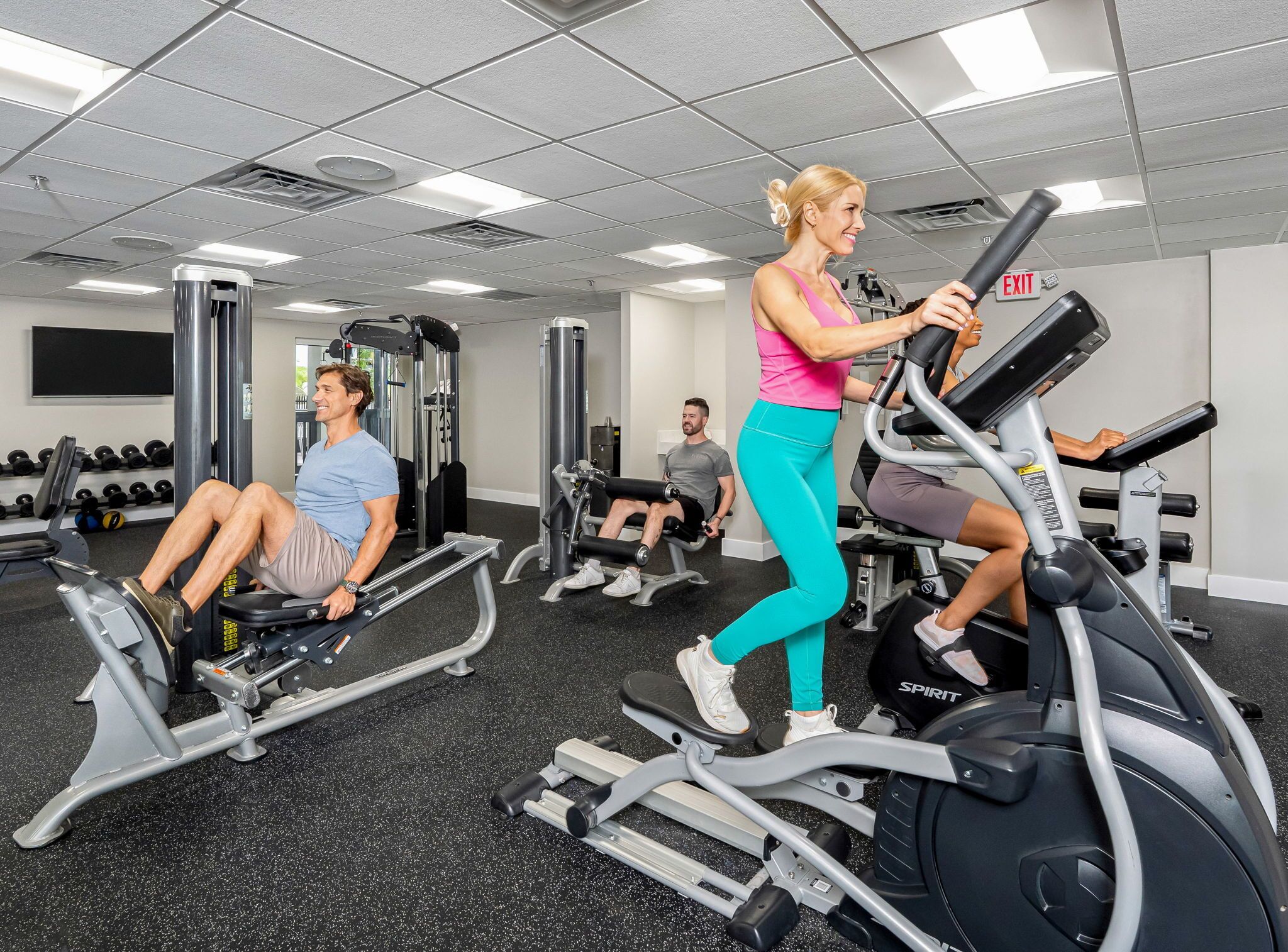 Foto - OASIS BAY SUITES, Tampa, Busch Gardens, USF