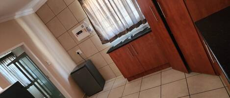 1 habitación, muebles diferentes y wifi gratis