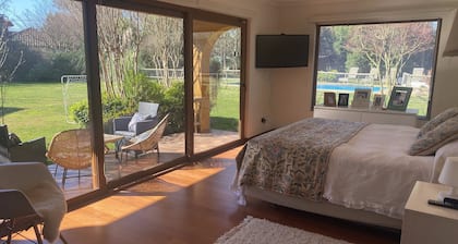Cozy and Marvelous house full equipied for ten pasangers in Chile, Curico Maule