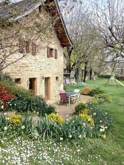 Le Pigeonnier Gite de Charme à la Campagne, au Calme