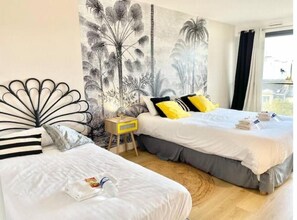 2 bedrooms, WiFi, bed sheets - Erlon Duplex Spacieux , Balnéo (Reims)