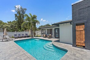 Pool - Salt Life Villa with pool & outdoor dining (Sarasota)