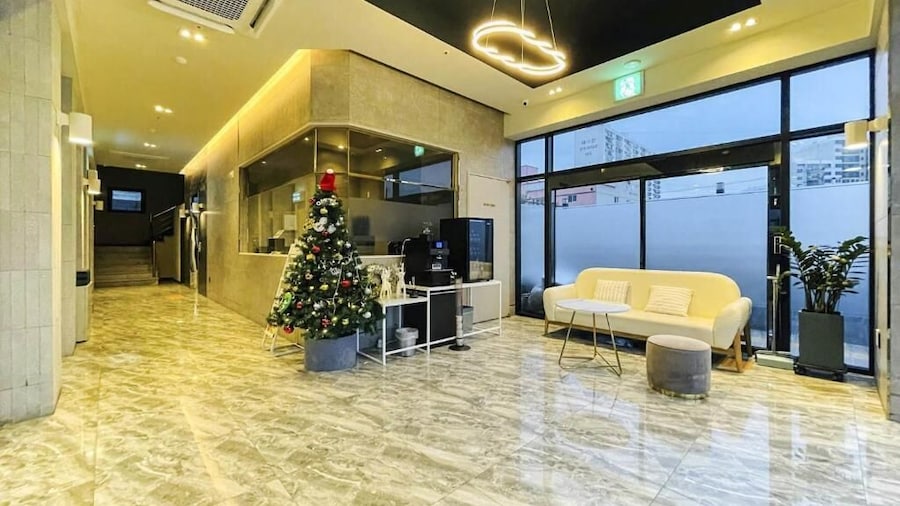 Brown Dot Hotel Yangsan Seochang