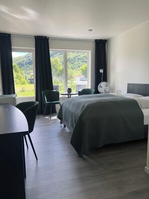 Comfort Double Room, Mountain View | Premium bedding, down comforters, soundproofing, free WiFi - Senja Living (Senja)