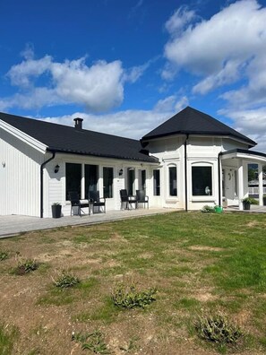 Front of property - Senja Living (Senja)
