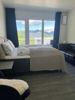 Deluxe Double Room, Ocean View | Premium bedding, down comforters, soundproofing, free WiFi