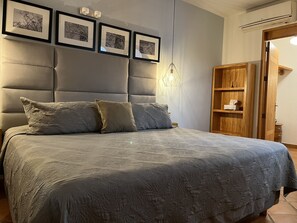 1 chambre, fer et planche à repasser, Wi-Fi gratuit, draps fournis