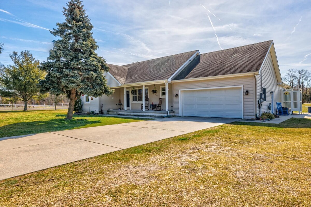 Something 2 Sea. Choose your Beach!
Dog Friendly - Sleeps 8