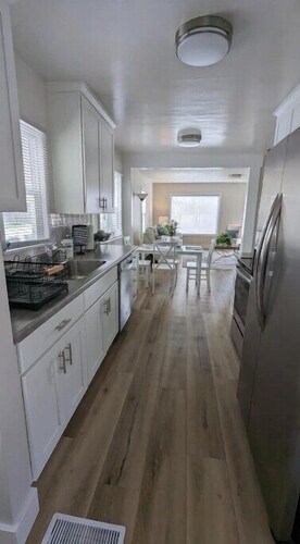 Quaint Murray Home in central valley, near mountains  & IMC Hospital