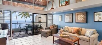 Updated spacious top floor beachfront view condo