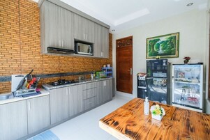 Quarto casal | Cozinha compartilhada | Micro-ondas em uma área comum