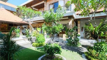 Deluxe Room, Garden View | Garden view