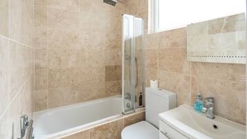 Apartment | Bathroom | Separate tub and shower, deep soaking tub, towels