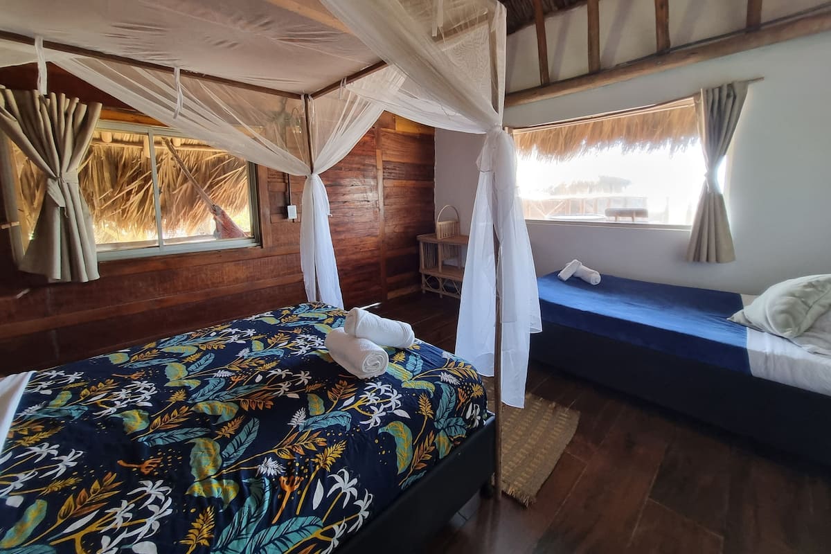 1 bedroom, laptop workspace, free WiFi, bed sheets