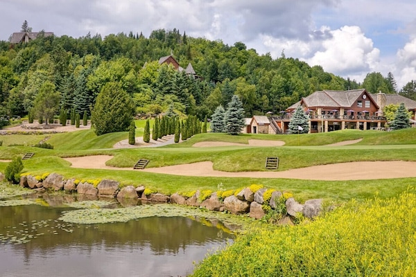 Plusieurs terrains de golf à proximité