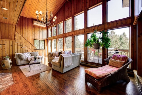 Authentic Swiss Cabin - 4 BR with Hot Tub and pool table