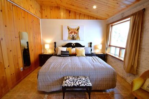 3 bedrooms, desk, free WiFi, bed sheets