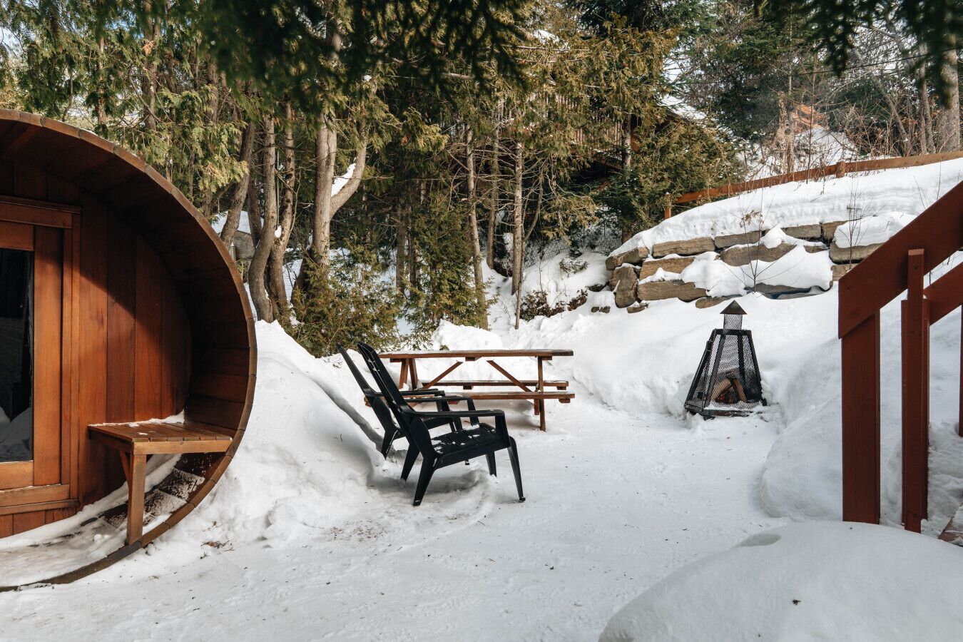 Sauna sec et foyer extérieur