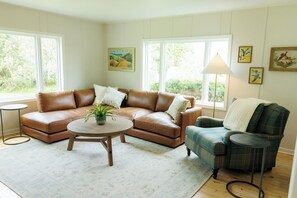 Farmhouse at Loma Cottages | 起居区