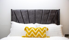 1 bedroom, WiFi, bed sheets