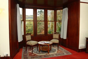 Kamar Superior, pemandangan lembah | Didekorasi berbeda-beda dan dilengkapi dengan perabotan berbeda-beda