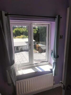 Economy Single Room