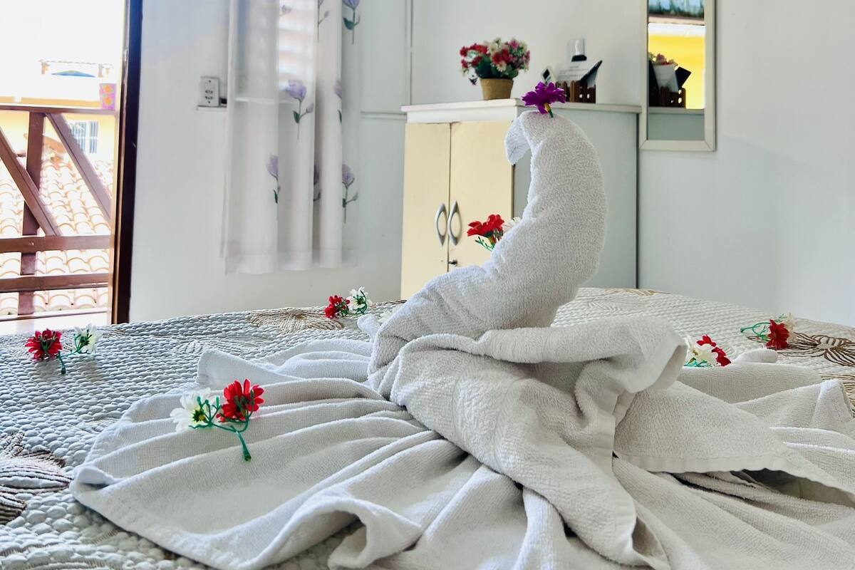 Double Room | Hypo-allergenic bedding, iron/ironing board (on request), free WiFi
