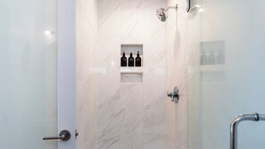 Interior - Grey Oak by Avantstay Coastal Charm, Near Beach & Golf (Seaside)