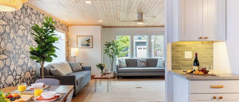 Rumah (2 Bedrooms) | Interior