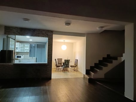 Interior. Casa En Asia