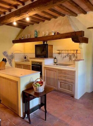 Refrigerador, horno, parrilla de estufa y lavavajillas 